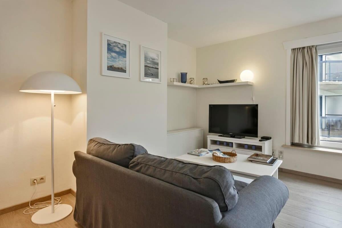 Huswell - Lovely Family Apartment 50 Meters From The Sea De Haan Eksteriør bilde